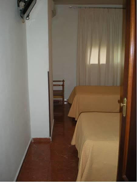 Hostal La Hispanidad Màlaga Exteriér fotografie